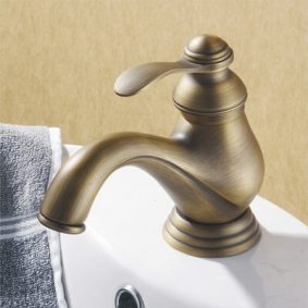 Vòi nước lavabo nóng lạnh, cổ điển LD06