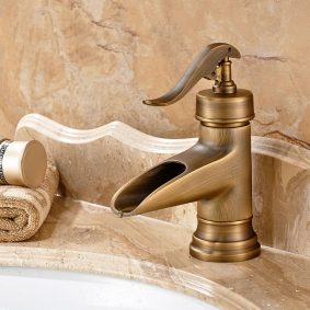 Vòi nước lavabo nóng lạnh, cổ điển LD07